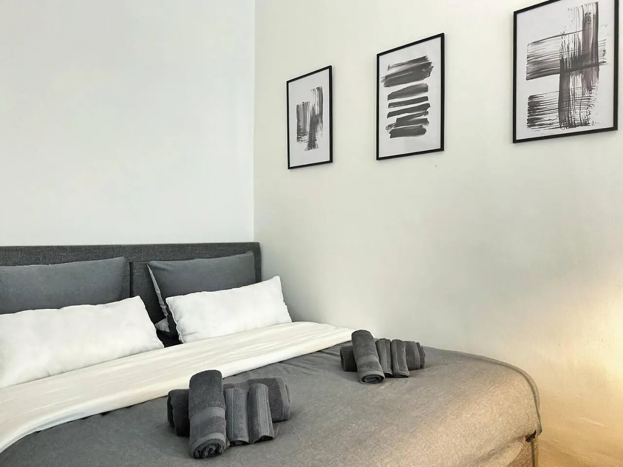 Holidayhome Apartments I Top Design Apartment In Heart Of Berlin-Friedrichshain  베를린